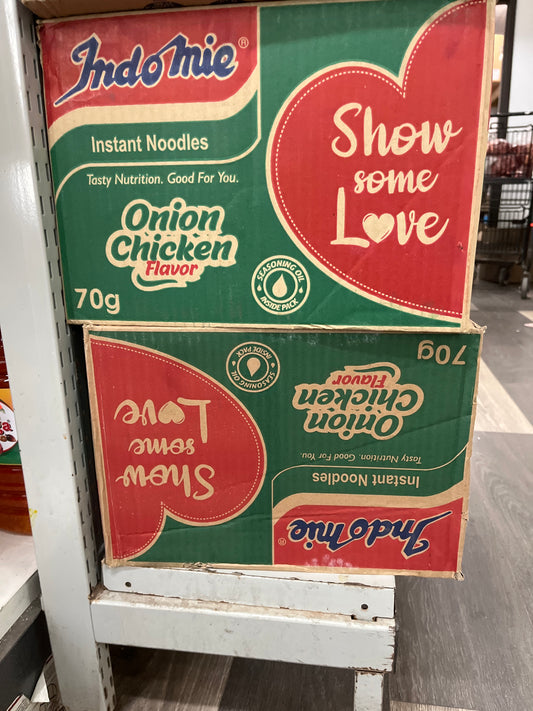 Indomie instant Noodle onion flavor 40X70g